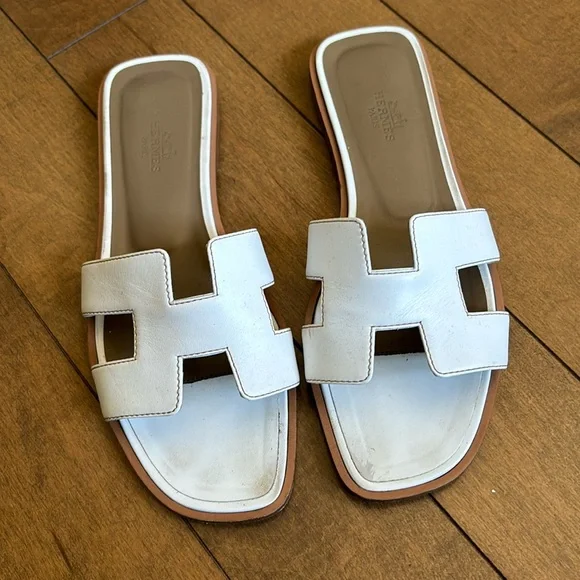Authentic Hermes Oran Sandal size 37 - Picture 3 of 5